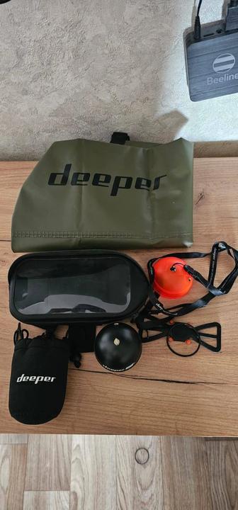 Продам эхолот Deeper pro