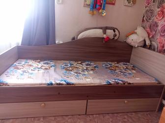 Продам детскую кровать