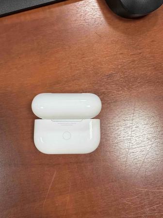 Продам наушники AirPods Pro 3