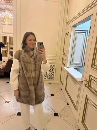 Норковая безрукавка