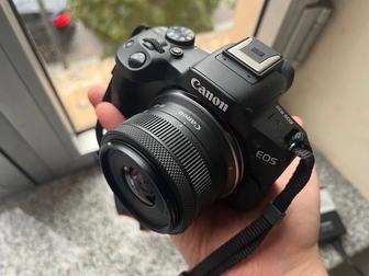 Canon eos r50
