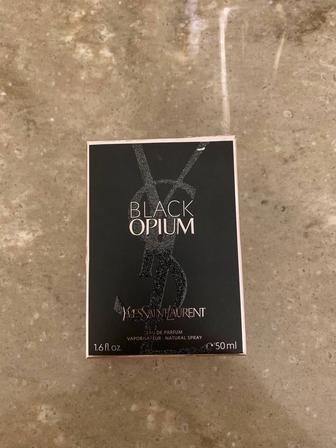 Парфюм Yves Saint Laurent Black Opium