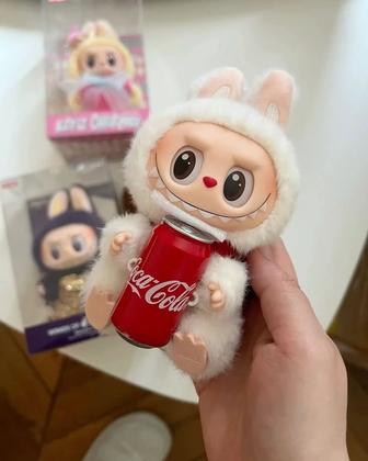 Самая трендовая игрушка -брелок Lalubu limited edition Coca -cola