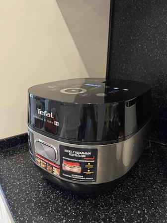 Мультиварка
Tefal MulticookBake RK908A32