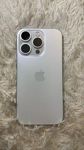 iPhone 15 pro 256 гб. б/у