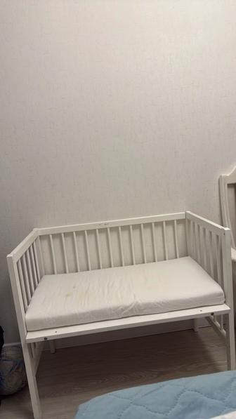 Кроватка детская