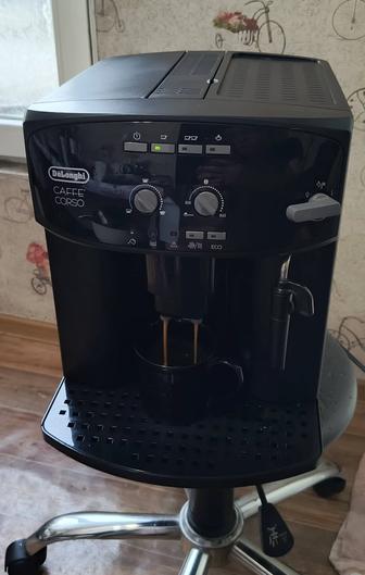 Кофемашина Delonghi