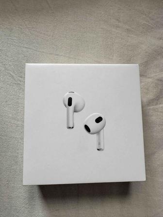 Продам AirPods 3