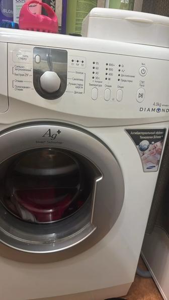 Продам стиральную машину
