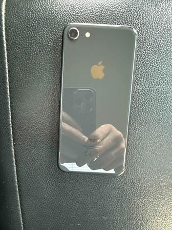 iPhone 8