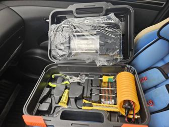 Компрессор для подкачки шин