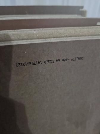 Продам ламинат 27 кв. Отличное состояние. 
Самовывоз с Карагайлы.