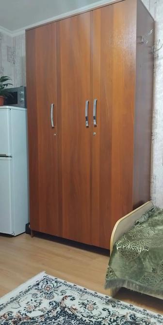 Продам шифоньер 3х дверный