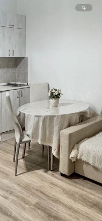 Стол круглый IKEA