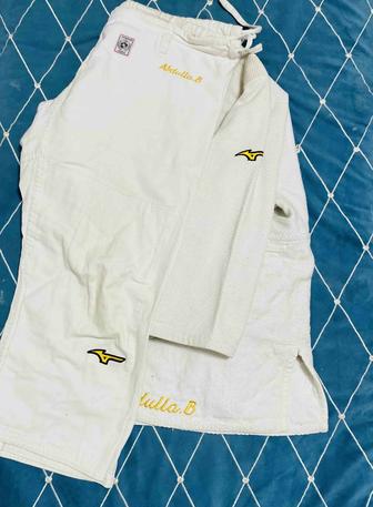 Кимоно для Дзюдо Mizuno белый 175