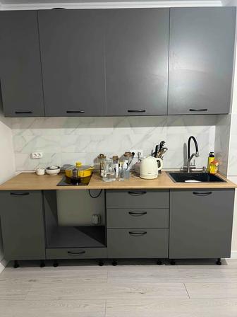 продается кухонный гарнитур