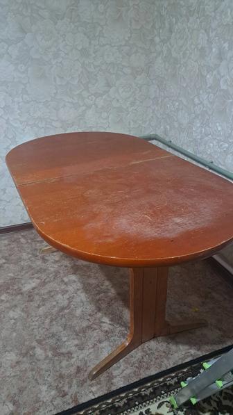 Стол советский раздвижной.
