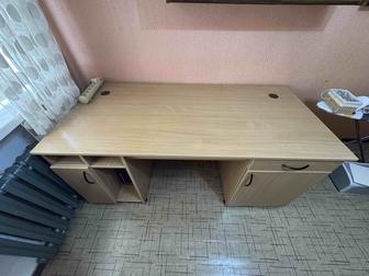 Компьютерный стол - детский стол для учебы
