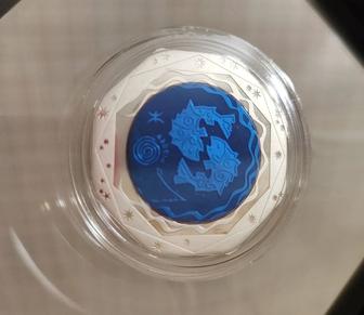 Монета серебро Рыбы Знаки зодиака