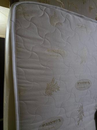 Продается Б/у матрас