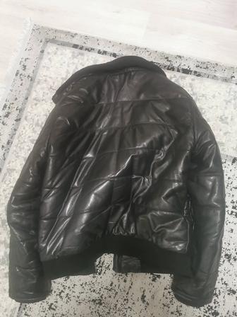 Кожаная куртка