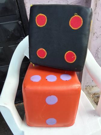 Кубики-стульчики в детскую комнату