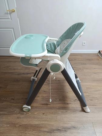 Продается детская кресло.