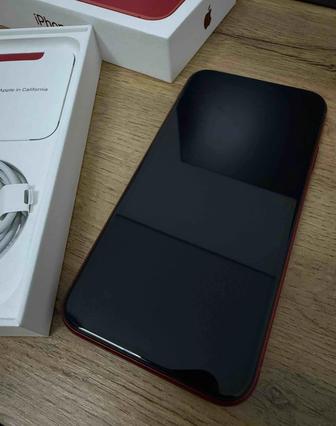 Продам Iphone 11 64гб