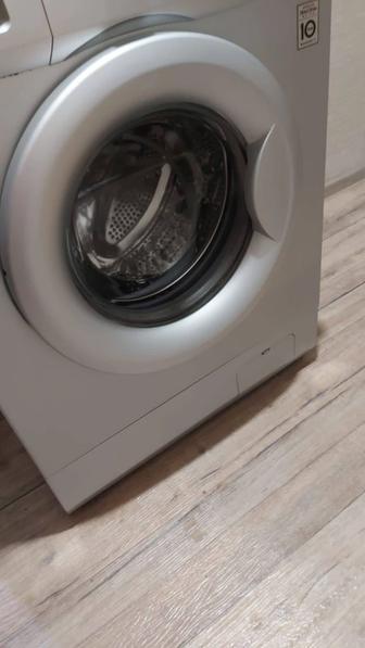 Стиральная машинка LG