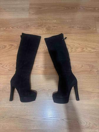 Продам зимние сапоги