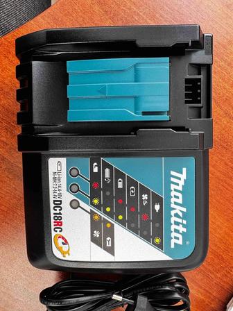 Зарядное устройство и батарея Makita