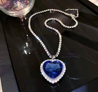 Бижутерия серьги,кольца,часы,ожерелье