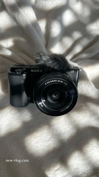 Продаю камеру Sony ZV-E10