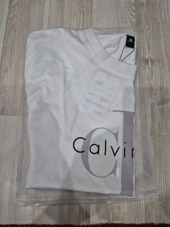 Футболка Calvin Klein (белая)