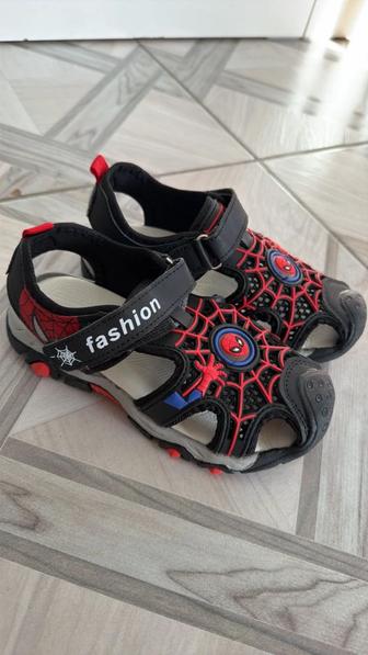 Сандали на мальчика 31р