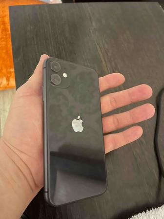Продам IPhone 11