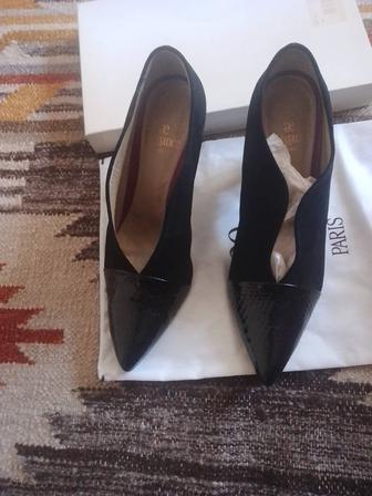 Шикарные туфли . Италия