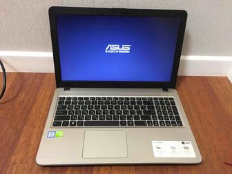 Asus vivobook 15.6