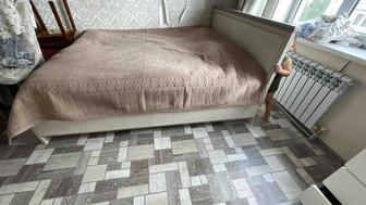 Продам кровать