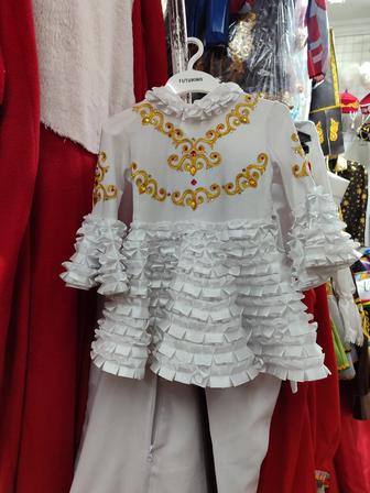 Прокат костюмов