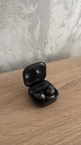 Продаю наушники Samsung Buds Pro