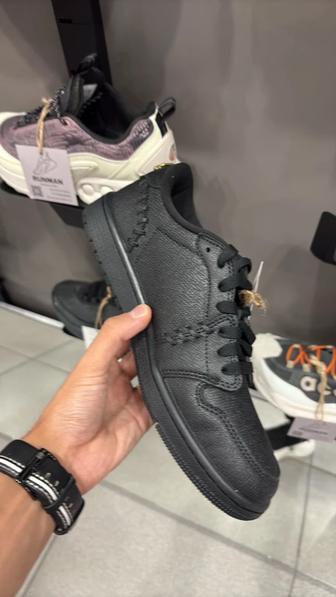Nike Air Jordan1