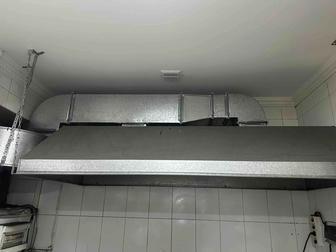 Вытяжка в кухню для кафе общепита