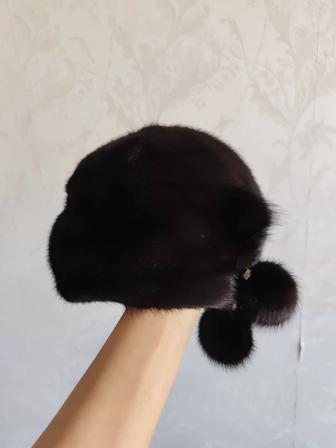 Продам норковую женскую шапку