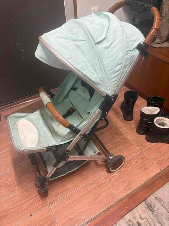 Отдам бесплатно коляска