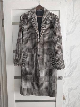 Пальто ZARA в клетку, в идеальном состоянии, Астана