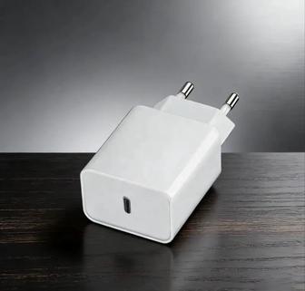 АДАПТЕР БЫСТРОЙ ЗАРЯДКИ 20W USB-C НОВЫЙ