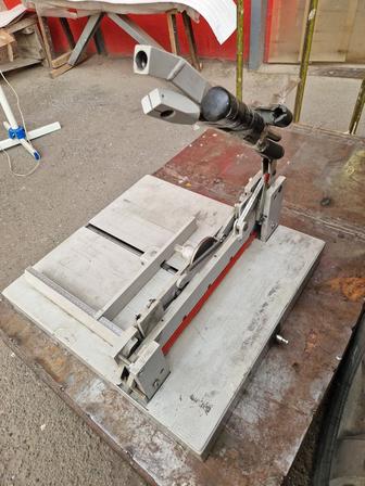 Гильотина для резки бумаги в пачке