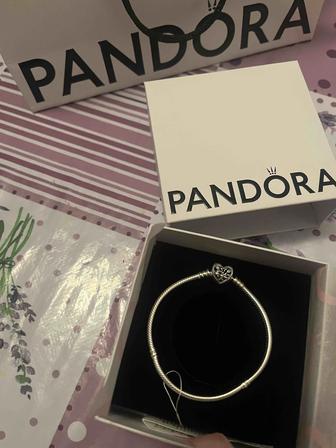 Браслет Pandora
