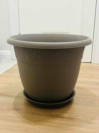 Горшок для цветов, кашпо